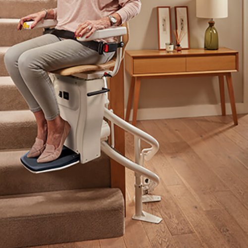 Novela Curved Stairlift